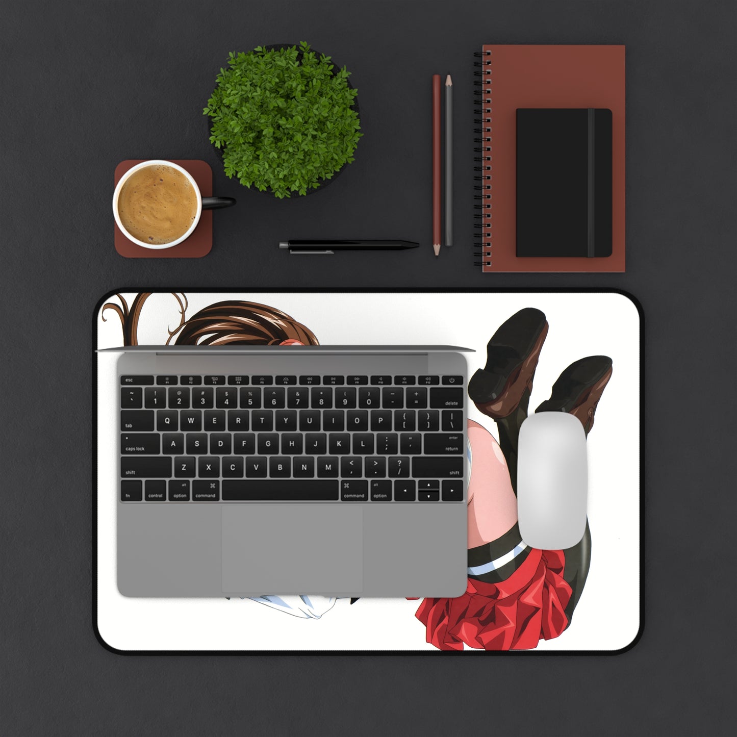 Bible Black Kurumi Imari Desk Mat